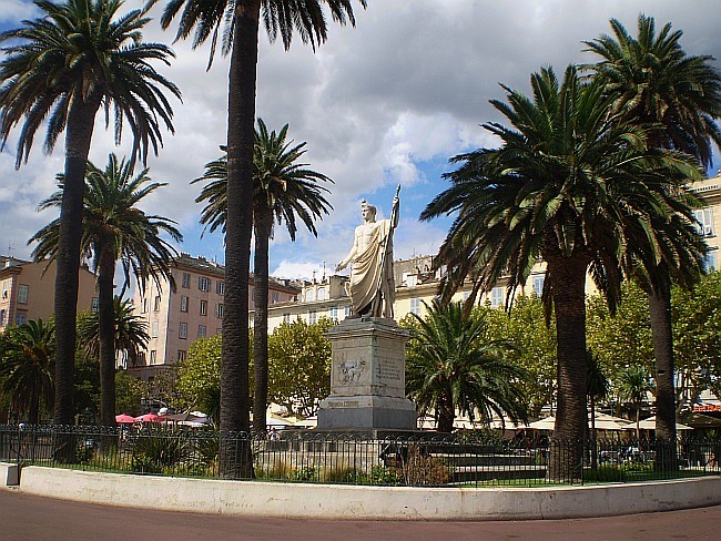 Bastia - náměstí